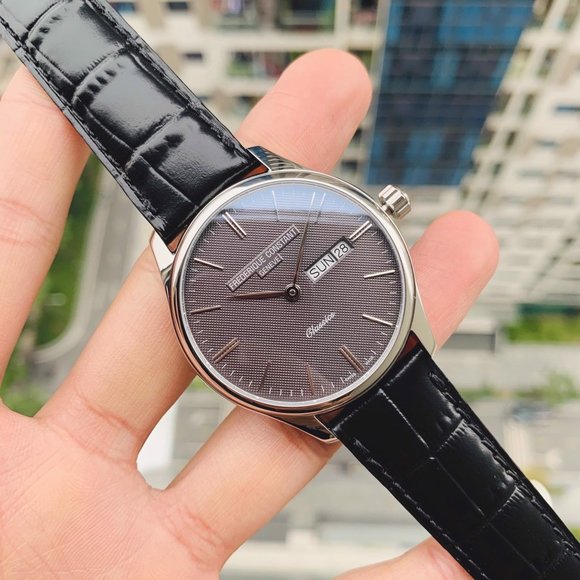 Frederique Constant Swiss Leather Calendar Watch - Picture 4 of 5